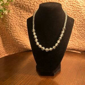 Clear and black swirl beaded necklace w/ lobster closure